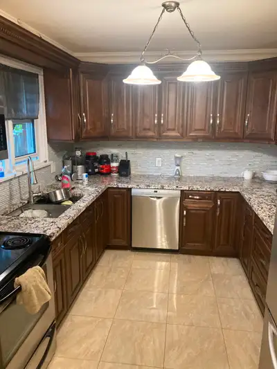 Room for rent in Carlton and Bunting area St. Catharines. Very quiet neighbourhood and quiet home. P...