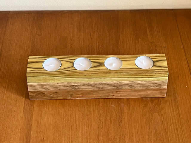 Wooden Tea Light Candle Holder in Home Décor & Accents in Belleville - Image 2