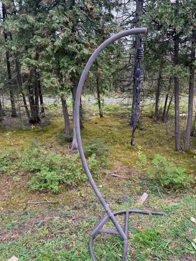 Selling a sturdy, metal C-frame stand perfect for hanging egg chairs, hammock chairs, macrame swings...