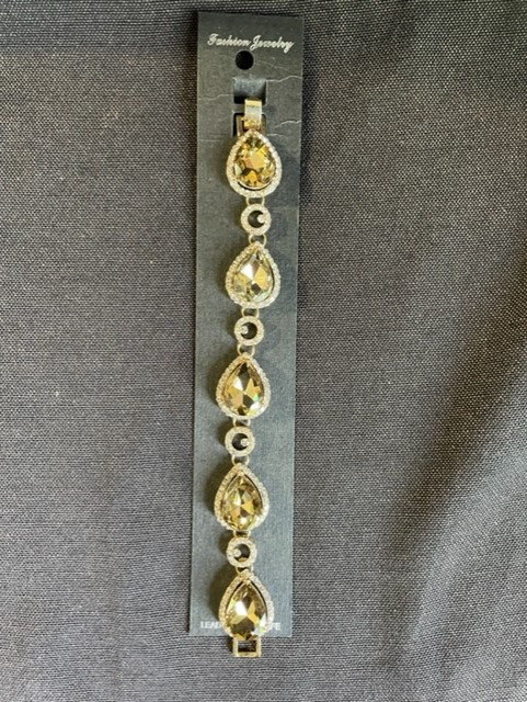 Golden Cubic Zirconia & Rhinestone Teardrop Bracelet in Jewellery & Watches in Burnaby/New Westminster - Image 3