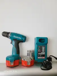 Makita 14.4V Cordless Drill Driver 6280D Set- ONLY ONE BATTERY 