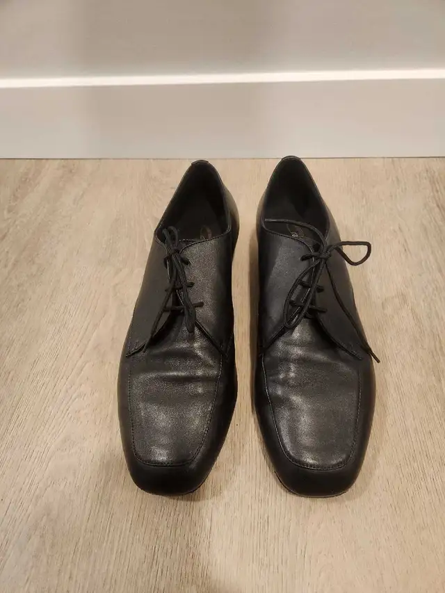 Mens Dress Shoes in Men's Shoes in Edmonton - Image 5