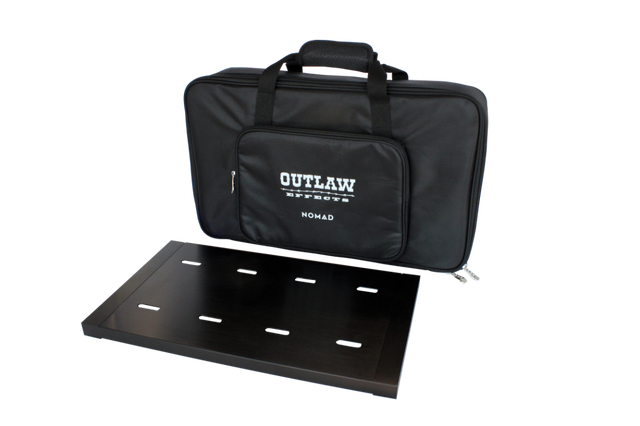 Nomad Outlaw M128 Pedal Board with rechargeable battery + Bag in Amps & Pedals in Oshawa / Durham Region - Image 3