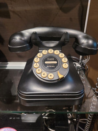 Pottery Barn Vintage Phone