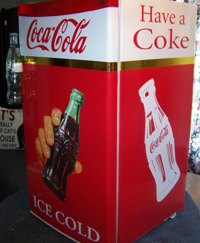 MINI BAR FRIDGE COCA COLA Refrigerators Barrie Kijiji