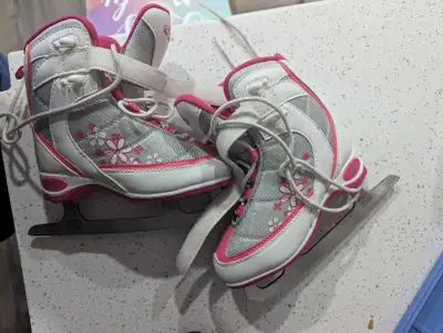 size 12 skates , View more