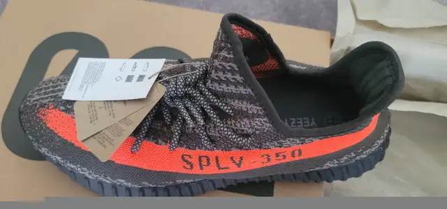 Yeezy 350 V2 Beluga Carbon New sz 12.5 11.5 CONFIRMED ADIDAS in Men's Shoes in Markham / York Region - Image 8
