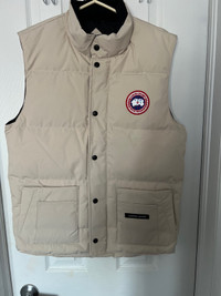 Brand New Size Small Canada Goose Freestyle Vest