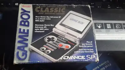 No scratchs, Open to Trade for tablet for drawing tablet$ Included original box with inserts. New ch...
