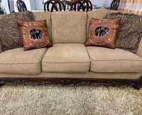 Sofa set with 2 accent chairs and carpet 