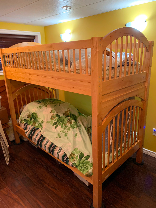 Solid Wood Bunk Bed twin size Beds & Mattresses Winnipeg Kijiji