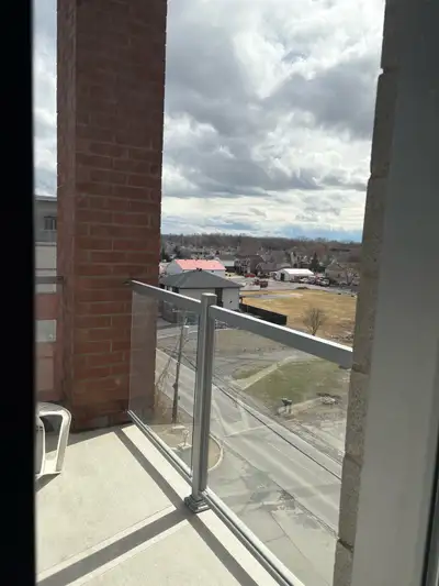 1 Bed 1 Bath -Apartment