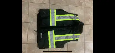 men’s Dakota vest, View more