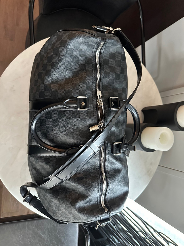 Louis Vuitton Keepall Bandollier - 45  in Women's - Bags & Wallets in City of Toronto - Image 4