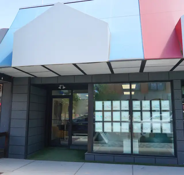 Prime Downtown Penticton Office Space for Lease/Rent
