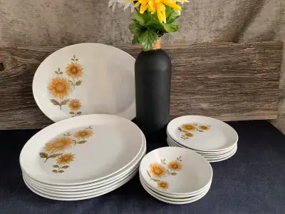 This is a very nice set! It has no cracks, no chips....the only fault is that some of the dessert pl...
