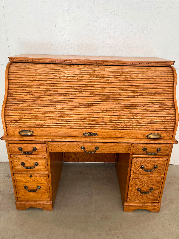 Beautiful Roll Top Desk Desks Calgary Kijiji