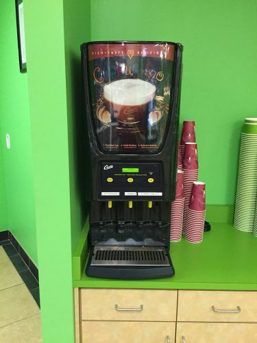Digital Curtis comercial 3 cappuccino maker. in Other Business & Industrial in Saskatoon