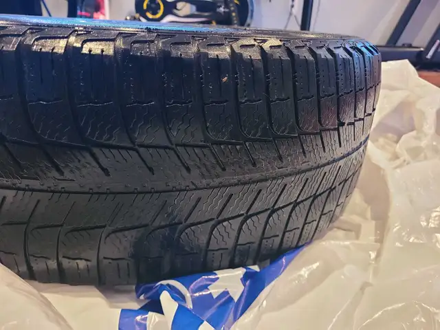 Pneus d'hiver USAGÉS 16po in Tires & Rims in Laval / North Shore - Image 6