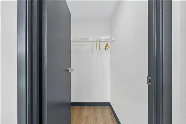 Live Steps from Campus + 2 MONTH'S RENT FREE PROMO! in Long Term Rentals in Kitchener / Waterloo - Image 11