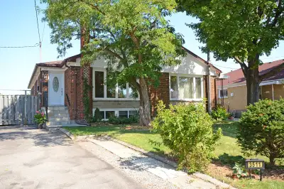 3 Bedroom House For Rent Close to UTM