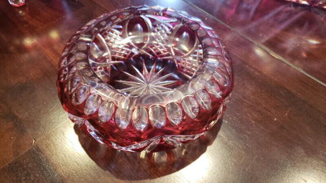 Cranberry Red Lead Crystal Vintage Antique Rare Bowl Jar Ashtray in Arts & Collectibles in Oakville / Halton Region - Image 2