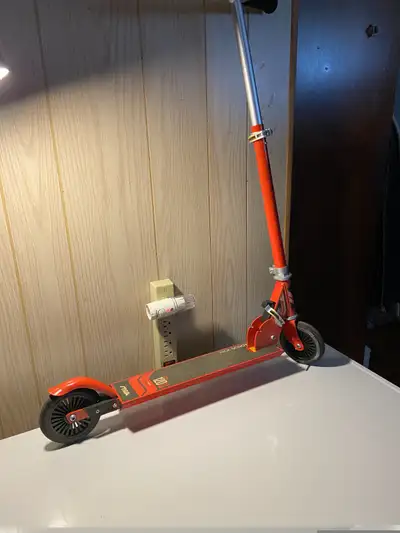 Articles  de sport Scooter, View more