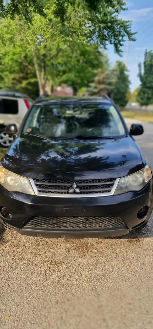 2007 Mitsubishi Outlander Auto AC 137k  Certified 416-858-767363436967850499122