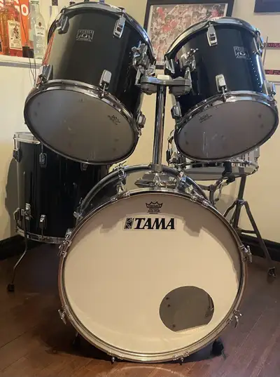 TAMA Swingstar drum set, View more