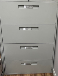 Metal file cabinet with 4 drawers