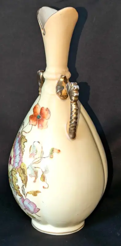 RARE Antique Victorian Royal Rudolstadt Germany Porcelain Vase! in Arts & Collectibles in London - Image 11
