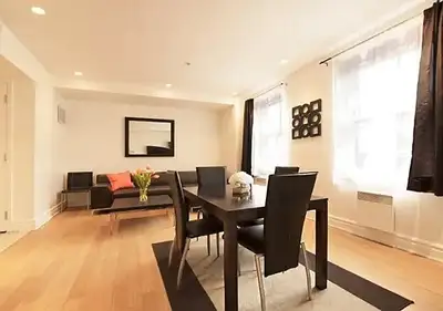 À vendre par le propriétaire – 1 condo au Vieux-Montréal. --English follow. -- ✨Le Thémis, 10 rue Sa...