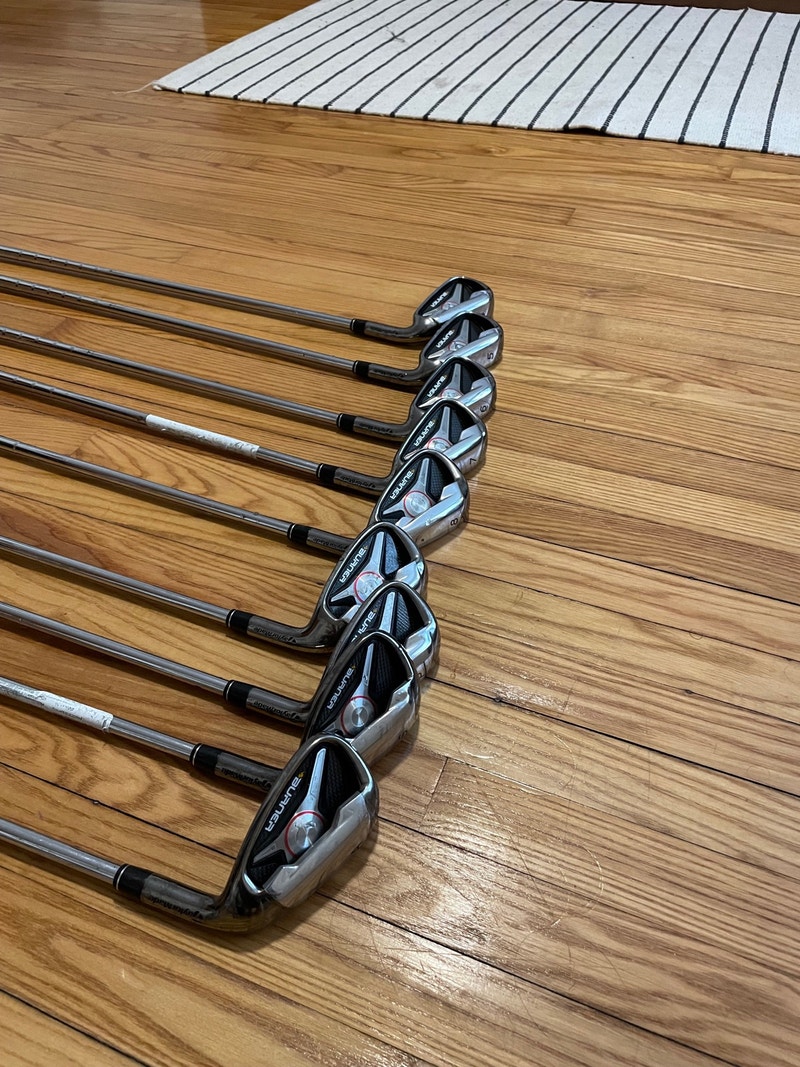 RH Taylormade Irons (4PW) w/ Sand Wedge and Attack Wedge Golf St