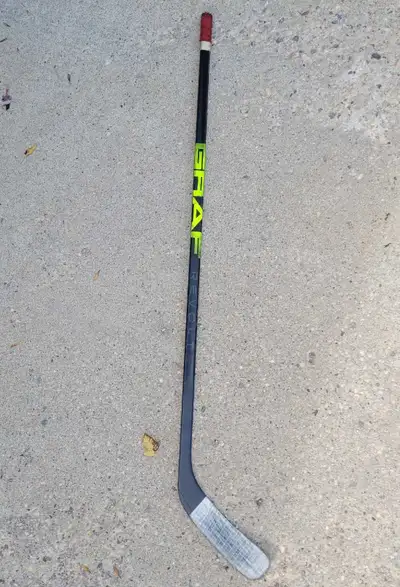 Graf Revolt Hockey Stick, View more