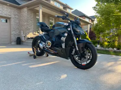 For Sale: 2023 Ducati Streetfighter V2 - Storm Green - Discontinued Gem with 1-Year Warranty & $2,50...