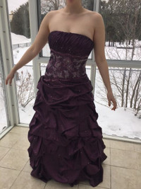 Robe de bal de graduation NÉGOCIABLE / Ballgown for graduation