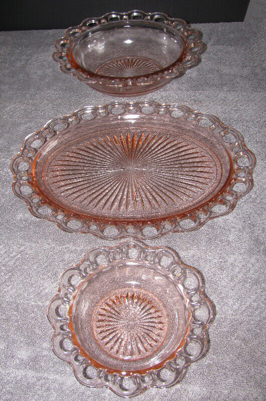 Pink Depression Glass Open Lace Edge Lg&Sm Bowls & Platter 3PC in Arts & Collectibles in Saint John