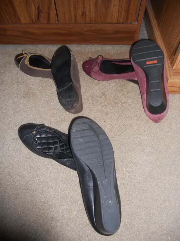 Ladies Boots & Shoes in Other in Oshawa / Durham Region - Image 6