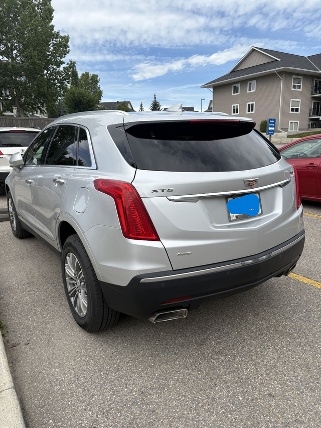 Sale by Owner, 2017 CADILLAC XT5 SPORT | AWD | ACCIDENT FREE in Cars & Trucks in Calgary - Image 3