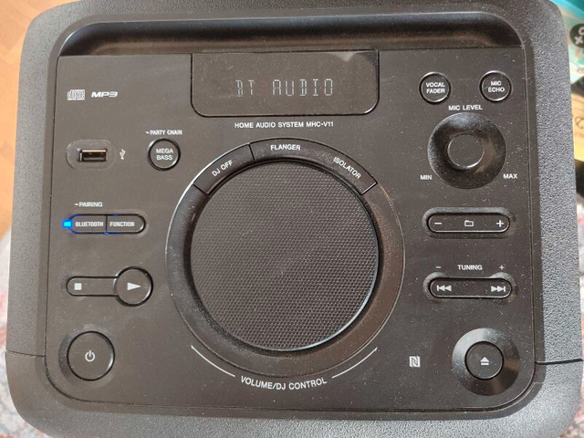 SONY MHC-V11 Speaker in Speakers in City of Toronto - Image 4