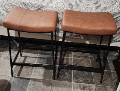 Amytek 27" Backless Barstools Set of 2 EUC, View more