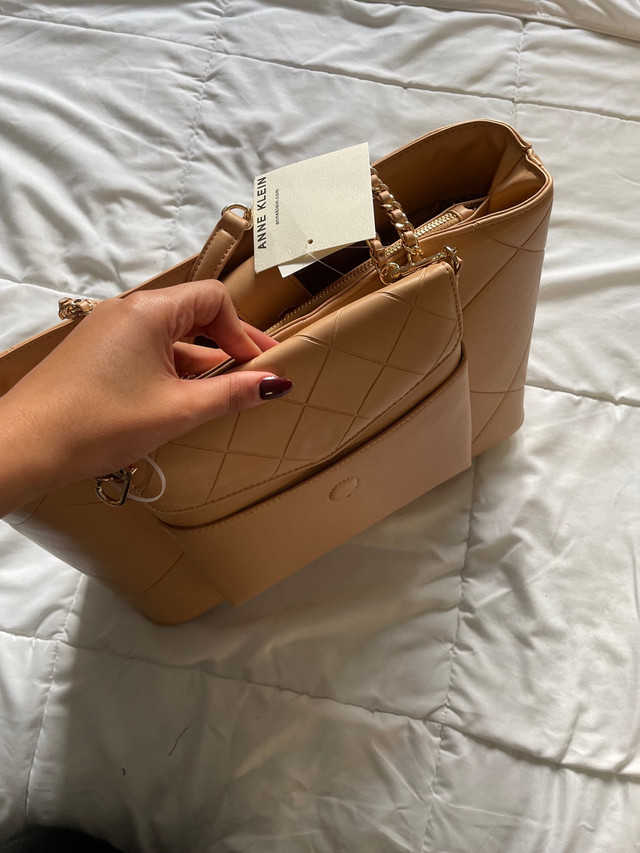Anne Klein purse  in Women's - Bags & Wallets in Leamington - Image 2