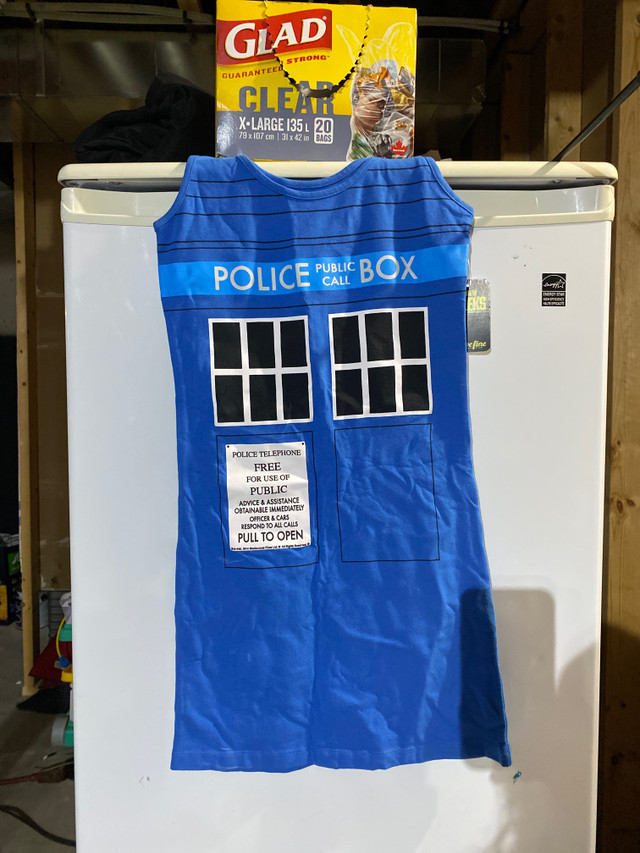 Dr. Who Tardis Costume - Size small in Costumes in Saskatoon