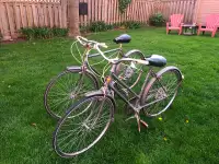 Vintage supercycle matching his and hers bikes
