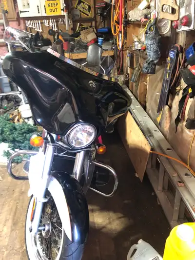 Bike in excellent condition. 44700 kms.