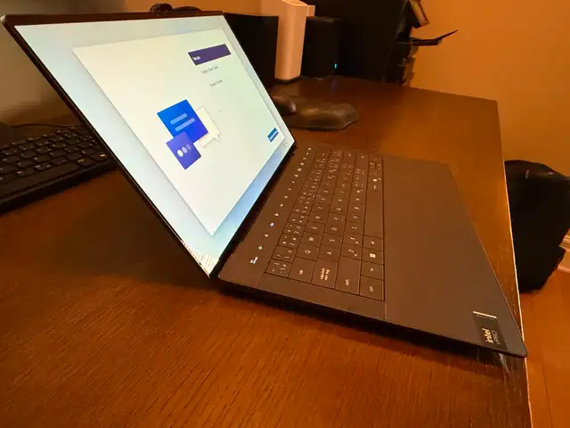 Ordinateur portable Dell XPS 14 9440 in Laptops in City of Montréal - Image 6