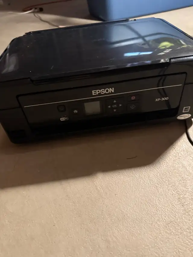 Epson printer  in Printers, Scanners & Fax in Hamilton - Image 4