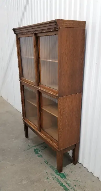 Danner antique oak sliding door stacking bookcase 2 stack 4 part in Bookcases & Shelving Units in Ottawa - Image 5