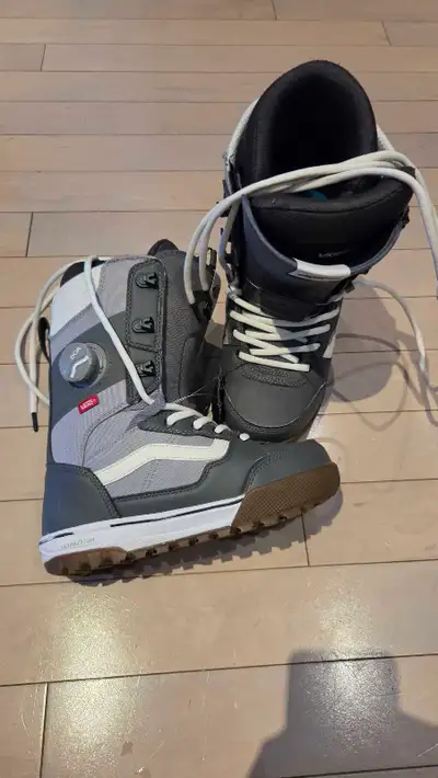vans snowboard boots size7, View more