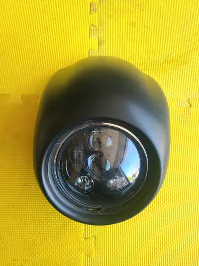 Harley davidson Night rod headlight assembly complete with LED headlight $ 250 Headlight cowl 2012 p...